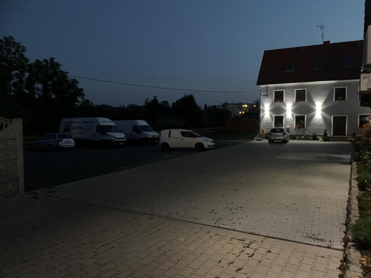 Zajazd Zacheta Kamienna Gora Εξωτερικό φωτογραφία