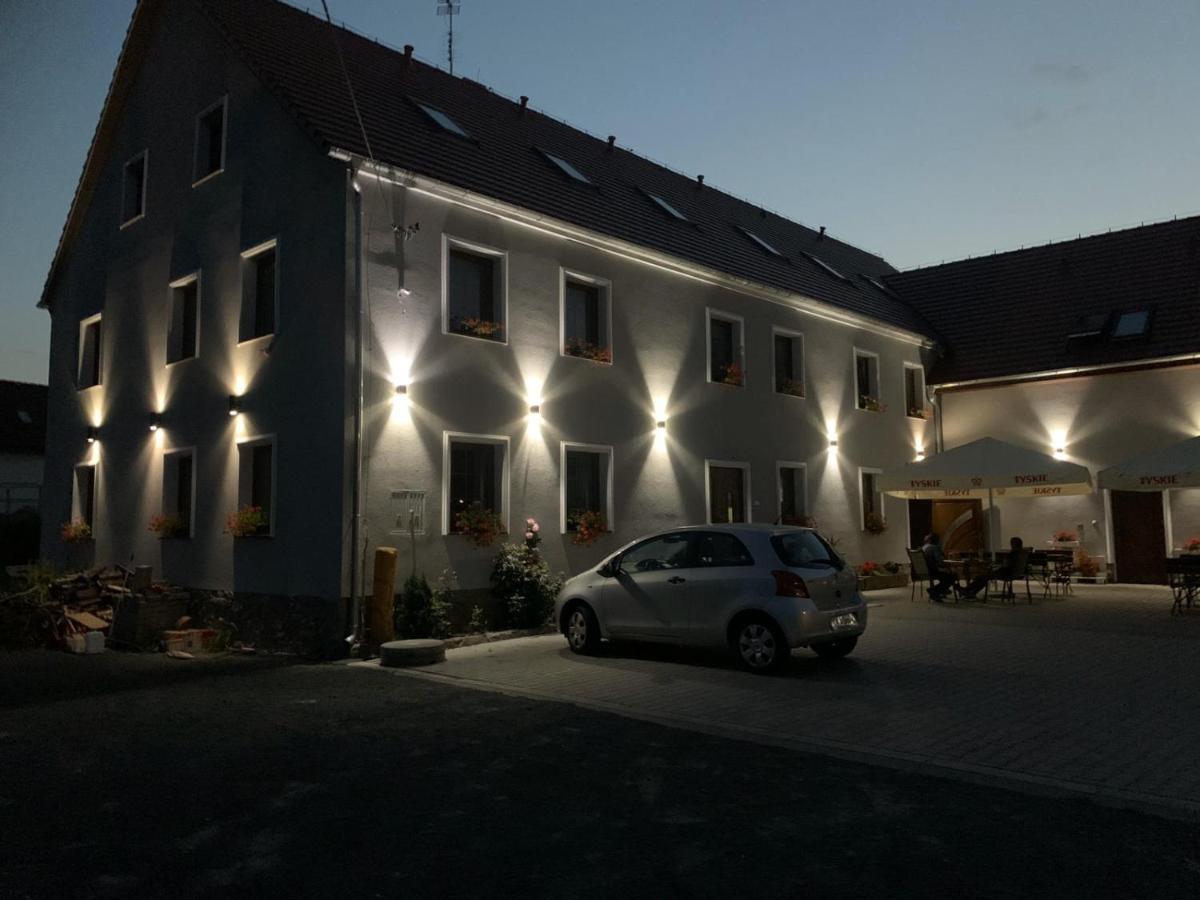 Zajazd Zacheta Kamienna Gora Εξωτερικό φωτογραφία